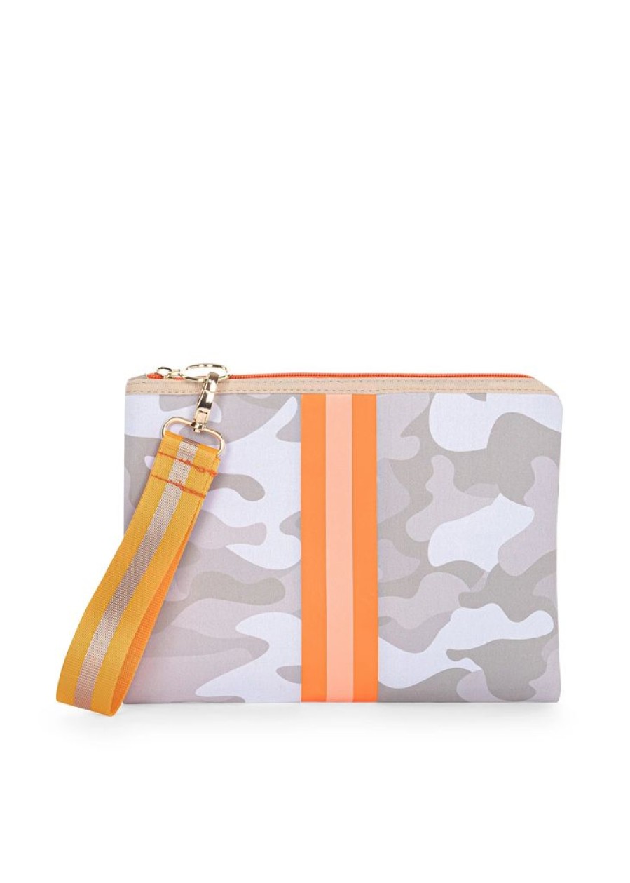 Bags Haute Shore | Beth Playa | Camo Neoprene Wristlet/Clutch (Final Sale)