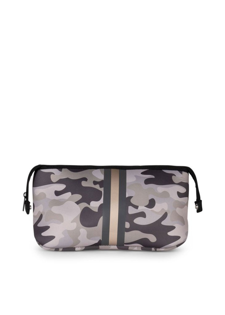 Bags Haute Shore | Kyle Safari | Camo Neoprene Toiletry Bag