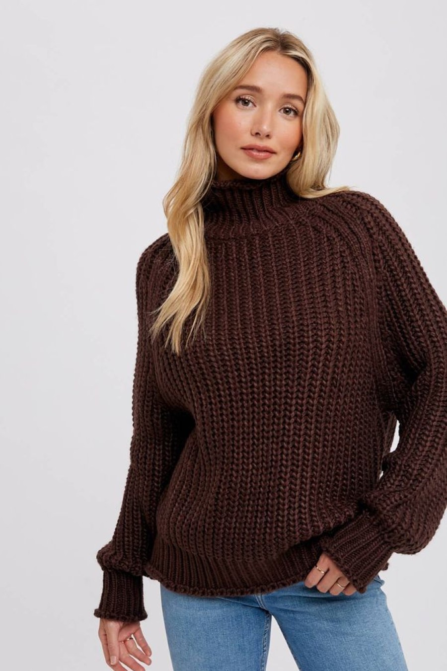 Tops Bluivy | Chunky Turtle Neck Pullover: Chocolate / M/L